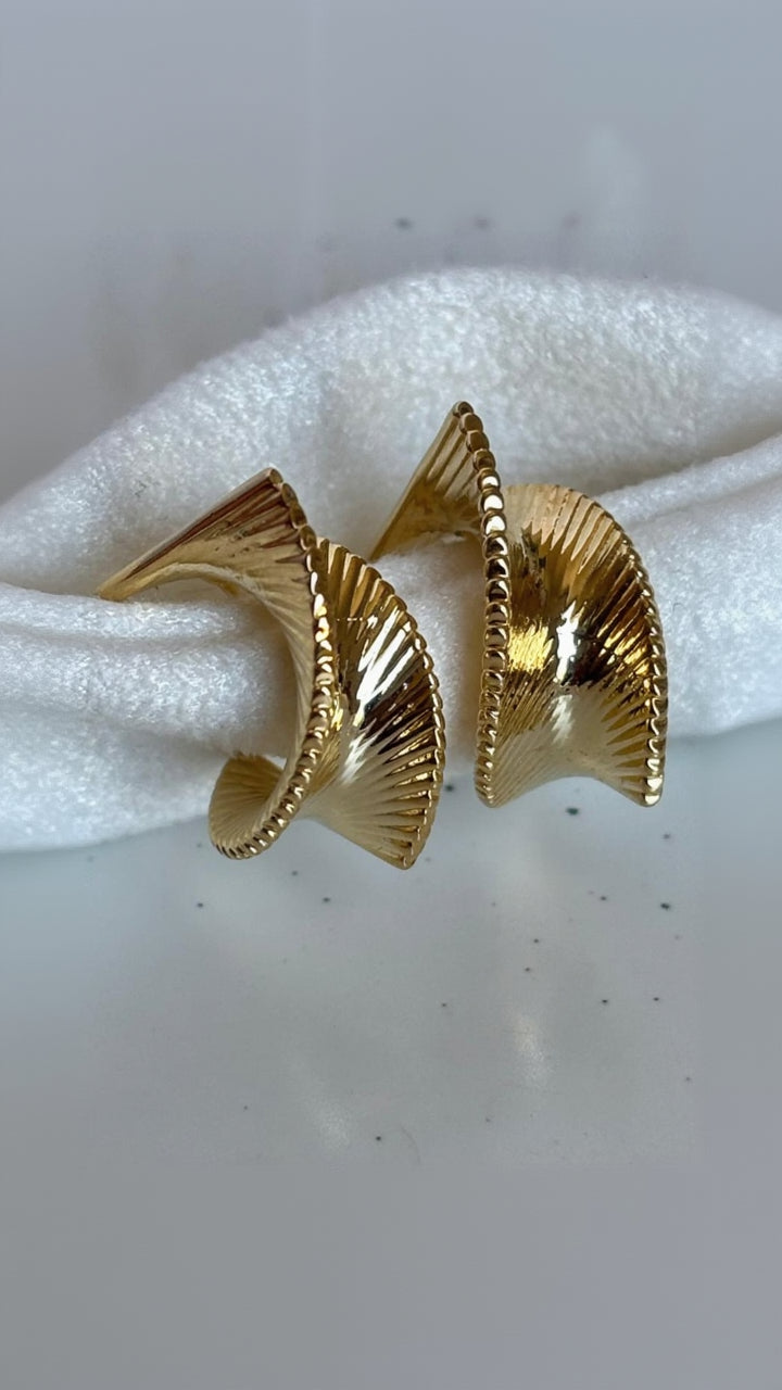 Bañado en oro